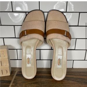 Talbots Women's Size 9 Shoes Brown Tan Open Toe Low Heel Narrow Slide Sandal